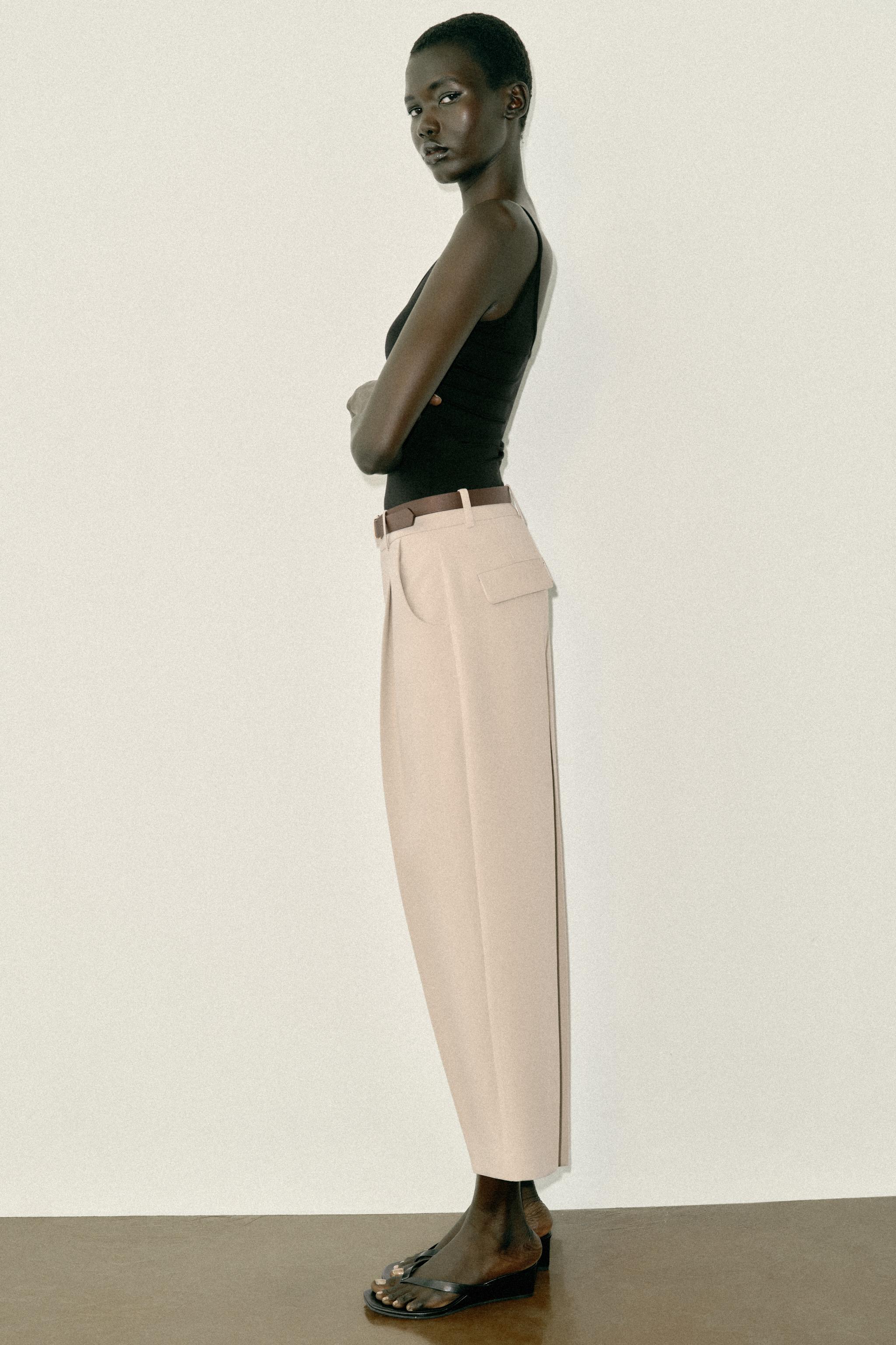PANTALON 7/8 AVEC CEINTURE